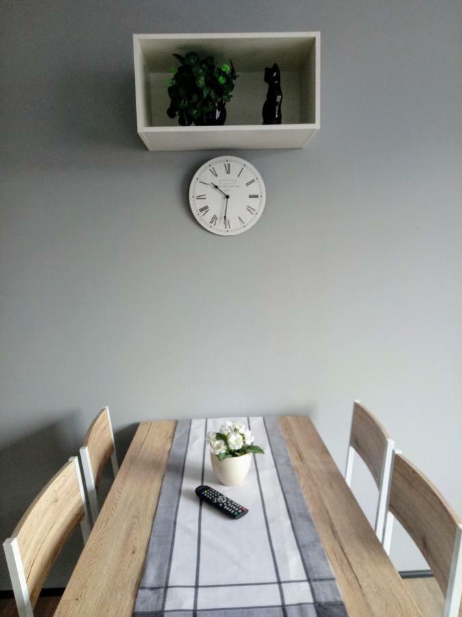 Noclegi Na Heweliusza Sanok Exteriér fotografie