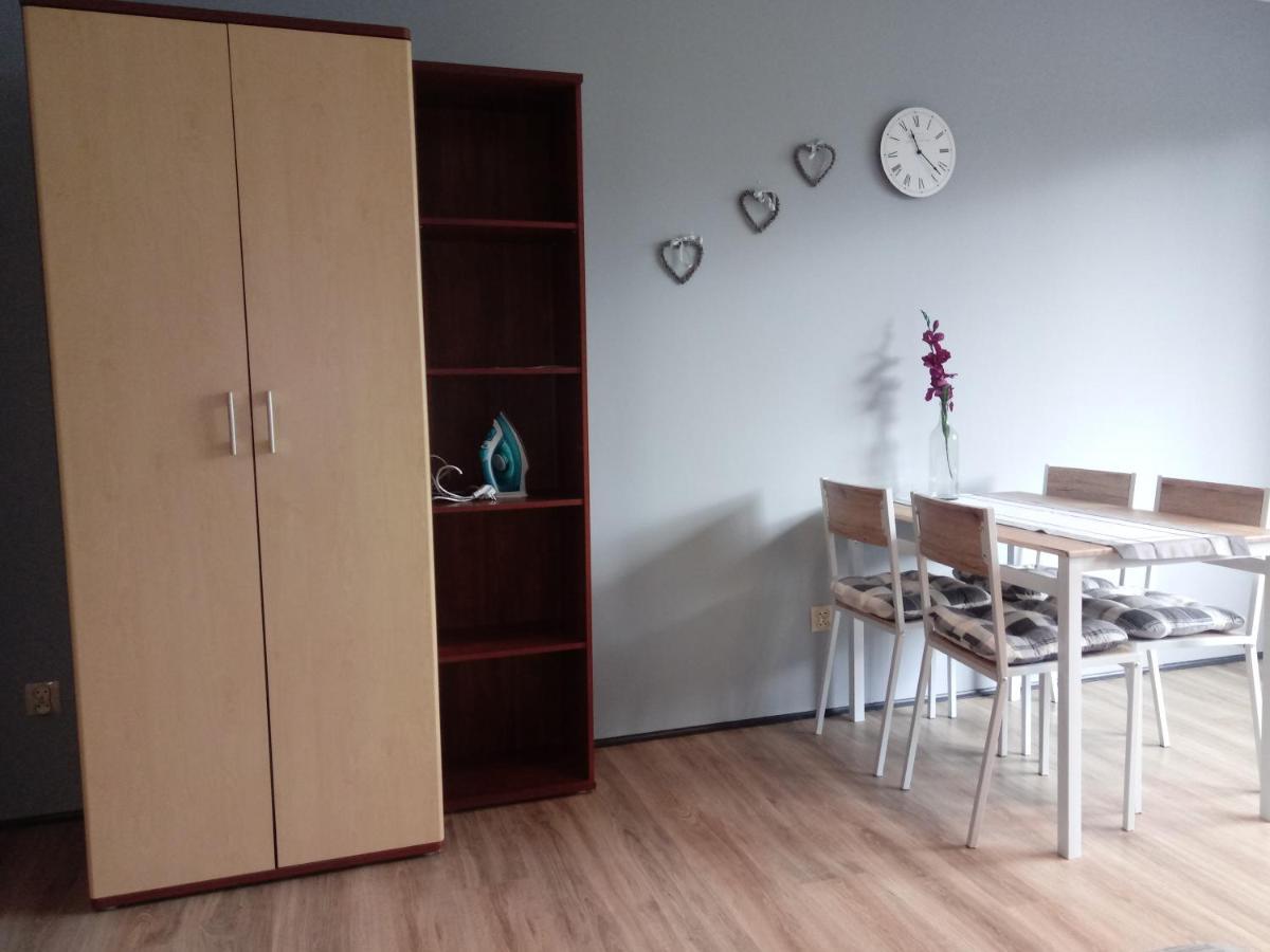 Noclegi Na Heweliusza Sanok Exteriér fotografie